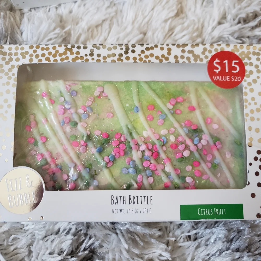 NWT Bath Brittle Bundle Set of 2